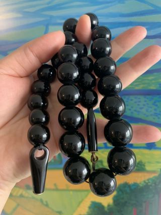 55.  8g Victorian Whitby Jet Necklace Round Beads Mourning Jewellery 46cm Antique