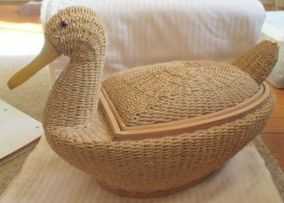Vintage Woven Wicker Wooden Duck Basket With Lid