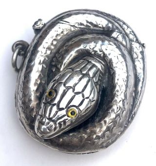 Lovely Antique Sterling Silver Vesta Case In The Form Of A Curled Up Snake