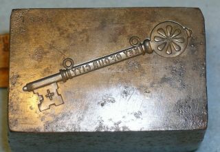 Antique 1908 Key Of Our City Badge Stamping Die Mc Lilley