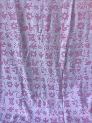 Vtg Pink Patterned Child Bedspread White Trim (Made in the USA) 68” X 100” Twin 2