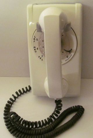 Vintage Itt Rotary Dial Wall Mount Telephone Phone White