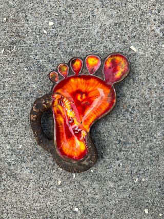 Vintage Treasure Craft Maui Hawaii Footprint Souvenir Ashtray / Dish