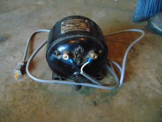 Vintage Westinghouse Type CAH Electric Motor;1/6 HP 115V 1700 RPM 453 FRAME 2