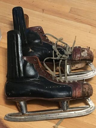 Vintage Pair Hockey Skates Tube Size 8 1/2 Leather Dunne 