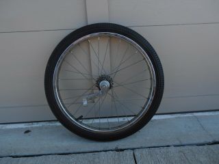 Schwinn Gripper Slik Bicycle Tire & Bendix 76 S - 7 Rim 20 X 1.  75 - Stingray