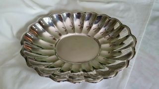 Vintage Scalloped Reed & Barton 10.  5 X 8.  5 Silverplate Oval Serving Dish