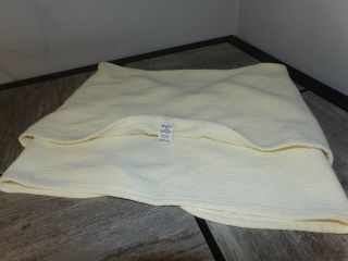 Vintage Baby Morgan Yellow Blanket Thermal Waffle Weave Cotton Fabric Swaddling