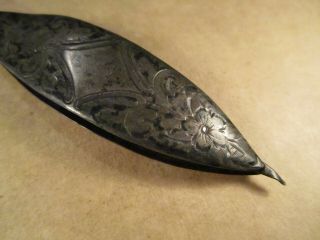 Antique Sterling Silver Sewing Tatting Shuttle,  Flowers,  Signed N&H,  7.  5g 3