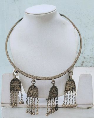 Big Round Necklace Four Dangles Neck - Ring Vintage Tibetan Silver Eve Party Beach