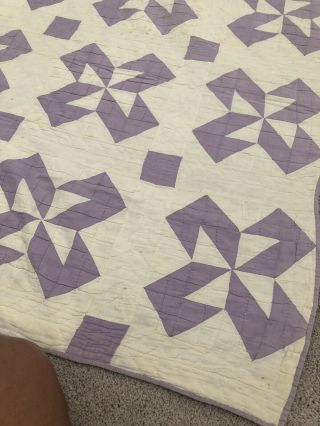 Vintage Lavender & White Hand - Stitched Pinwheel Twin Size Quilt 3