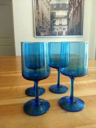 Set Of 4 Vintage Cobalt Blue Wine Glasses With Blue Stems