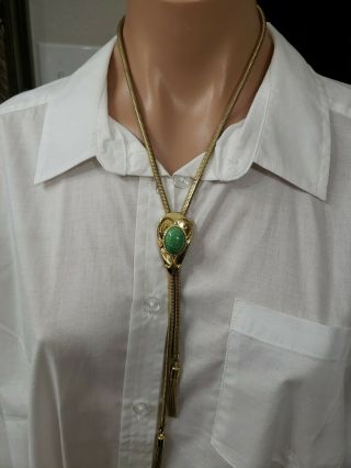 Estate Vintage Gold Tone Green Peking Glass Snake Bolo Chain Necklace 32 