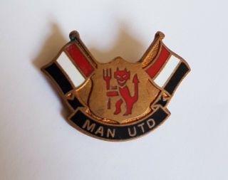Vintage Man Utd Football Club - Metal Enamel Pin Badge - Manchester United