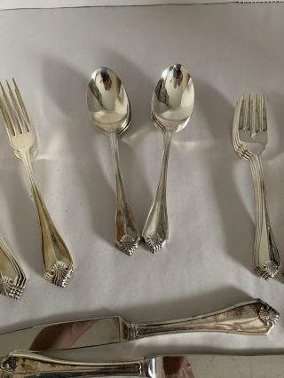 ONEIDA ROGERS KING JAMES SILVERPLATE 48 PC SERVICE FOR 8 FLATWARE 3