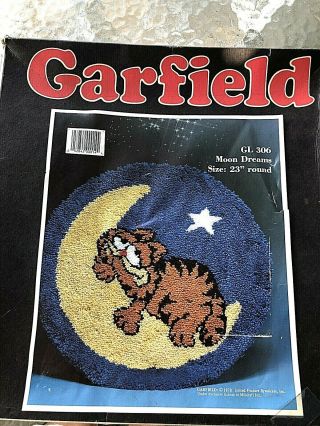 Vintage Garfield Cat On Moon Latch Hook Kit Gl306 Art Crafting 1978 Millcraft