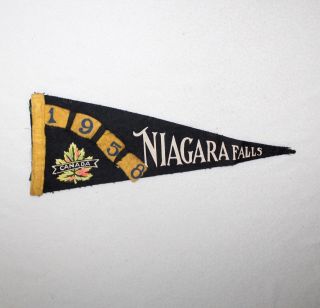 Vintage “1958 Niagra Falls Canada” 12 1/4” Felt Pennant