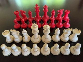Charming Antique Red And White Uhlig Bone Chess Set