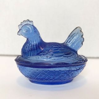 Vintage Cobalt Blue Hen On A Nest Arc France Chicken Egg Cup 1970s 2