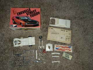 Vintage Mpc 1971 Chevelle Street Funny Model Car Kit Parts