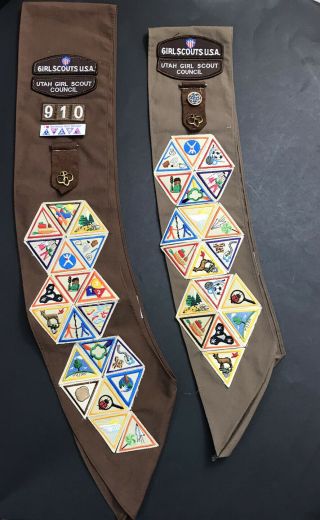 Two Vintage 80s - 90s Girl Scout Brownie Awards Sash’s W/many Bagels & Pins
