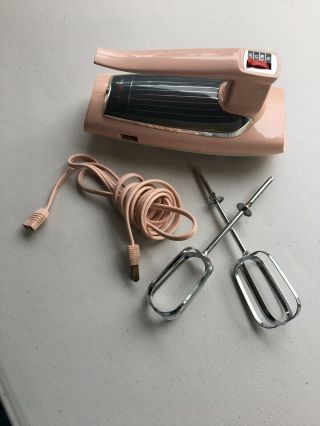 Vintage General Electric Hand Mixer 3 Speed Cat No 20m47 Made Usa Pink Color