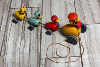 Vtg 1949 Fisher Price Wooden Ducks Pull Toy Mama Duck & 3 Babies Quacky Family