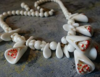 Vintage Milk White Glass Flower Bead Pendant Fringe Necklace 1950s - R49