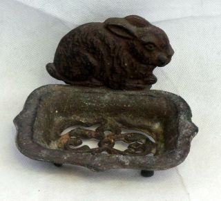 Cast Iron Sitting Bunny Rabbit Footed Soap Dish Rusty Vintage Shabby Chic Card