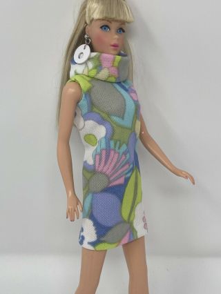 Vintage Barbie Clone Size Doll Clothes Outfit Mod Flower Power Print Mini Dress