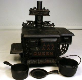 Vintage Queen Cast Iron Kitchen Stove With Accessories