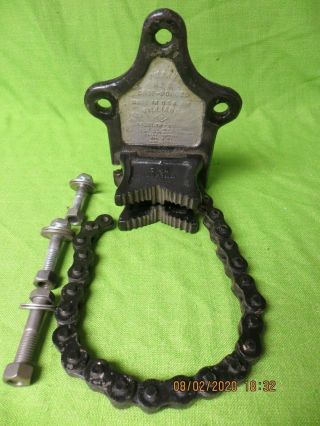 Vintage Vulcan No.  2 Heavy Duty Chain Pipe Vise By Williams W/ Bolts