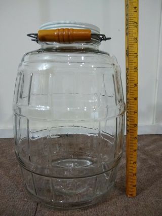 Vintage 2.  5 Gallon Clear Glass Pickle Barrel Jar Canister & Lid Wood Handle