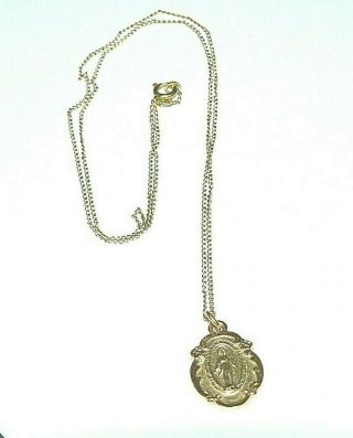 Vtg 1/20G Chapel Medal of Miraculous Virgin Mary Pendant Necklace w/dainty chain 3