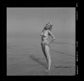 Vintage 1960s Bunny Yeager Camera Negative Topless Lee Bartley Sublime 2