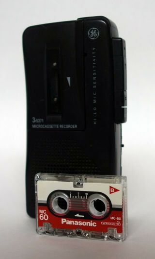 Vintage Ge 3 - 5371 Micro Cassette Person Recorder