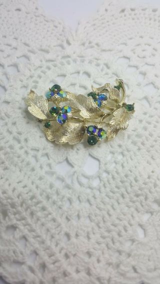 Vintage Costume Jewelry Ab Leaf Pin/brooch Signed Lisner.  331