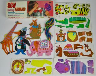 Vintage 1967 Whitman Sew Many Animals - 10 Lacing Sewing Cards 4798 W/box Retro