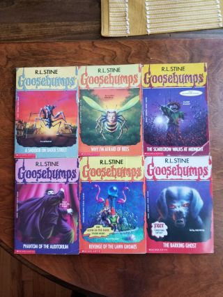 6 Vintage Goosebumps Books - R.  L.  Stine Goosebumps Books