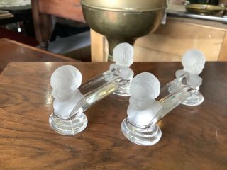 ANTIQUE PAIR FRENCH BACCARAT CRYSTAL GLASS C1900 CHERUB PORTE COUTEAU KNIFE REST 2