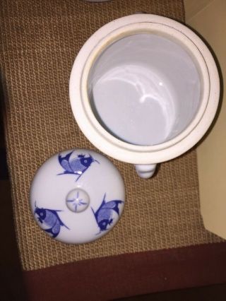 Vintage Asian Blue and White Porcelain Koi Fish Ginger Jar w/Lid 3