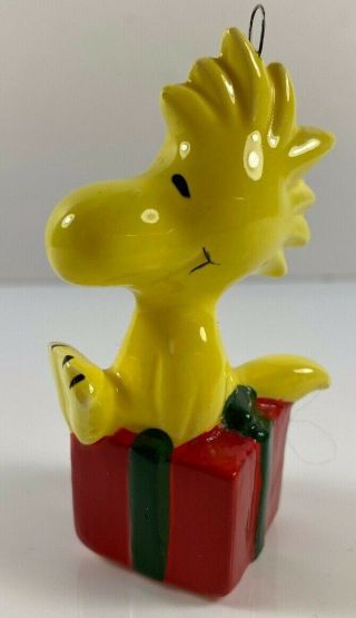 Vintage Peanuts Snoopy Woodstock Present Ceramic Christmas Tree Ornament