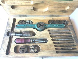 Vtg Ok Jr Screw Plate Tap & Die Set Greenfield B - 8 Machinist Tool In Wood Box