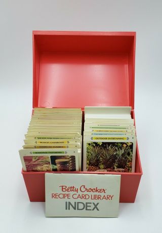 Vintage 1971 Betty Crocker Recipe Card Library,  Index Red Orange Box Set Vg,