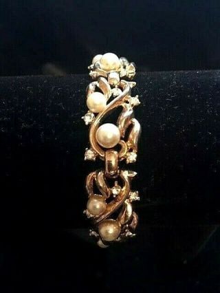 Vtg Signed Crown Trifari Gold Tone Faux Pearl Rhinestone Link Bracelet Gorgeous
