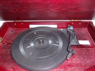 Memorex Antique Style Record player wooden CD,  Cassette Player,  and AM/FM Radio 2