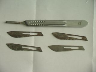 Vintage Bard - Parker Size 4 Scalpel Handle & Four Size B.  P.  22 Blades