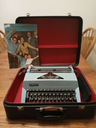 1966 Facit Portable Typewriter