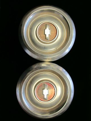 Vintage 1940s - 50s Set Of Two Red And Chrome 7 " Inch Oem Chevy Hubcaps