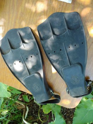 Vintage White Stag Scuba Divers Flippers 70s Large Size